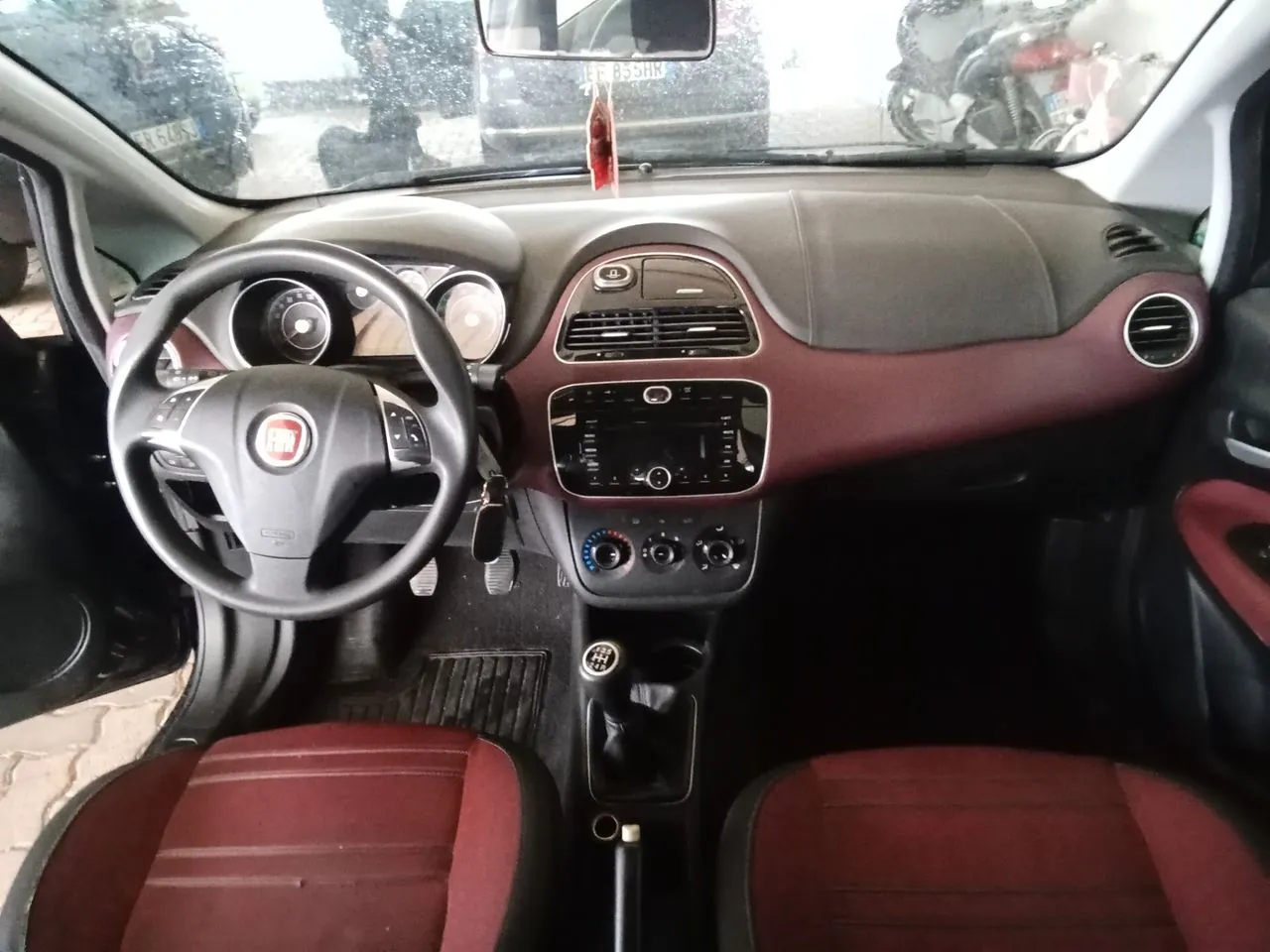 Fiat Punto Evo 2010 photo 3
