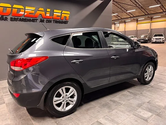 Hyundai Tucson 2011 photo 2
