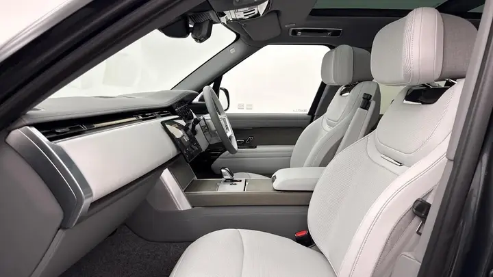 Land Rover Range Rover 2026 photo 3