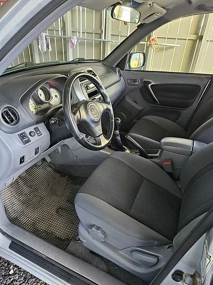 Toyota Rav4 2002 photo 5