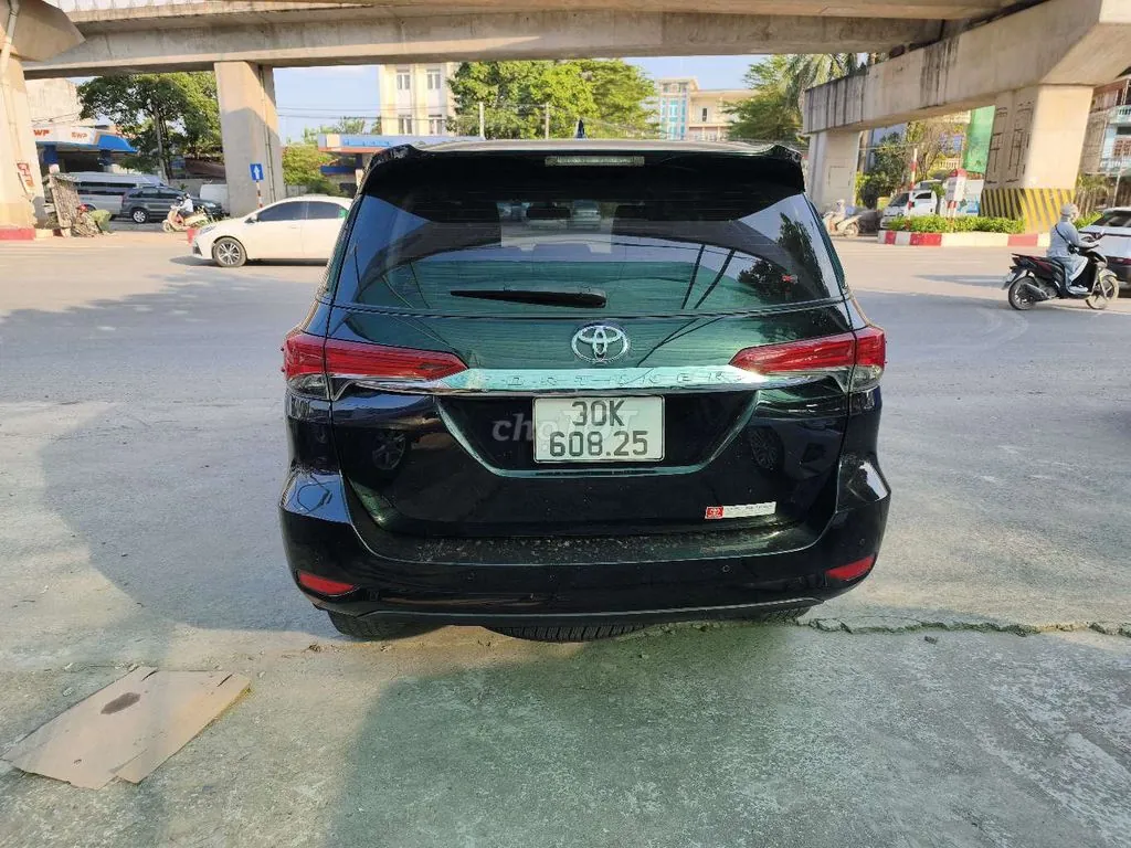 Toyota Fortuner 2022 photo 5