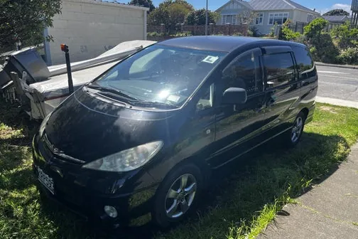 Toyota Estima