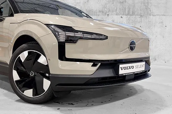 Volvo Ex30 2026 photo 2