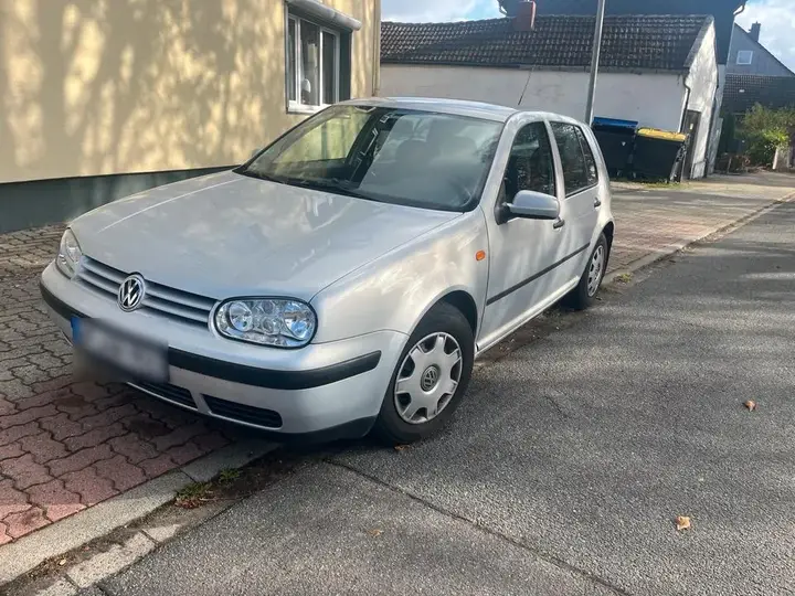 Volkswagen Golf 4