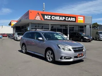 Subaru Legacy 2013 photo 2