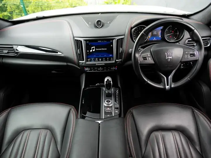 Maserati Levante 2018 photo 3