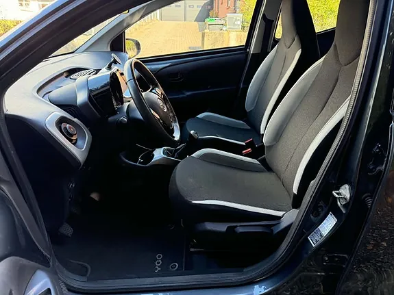Toyota Aygo 2014 photo 5