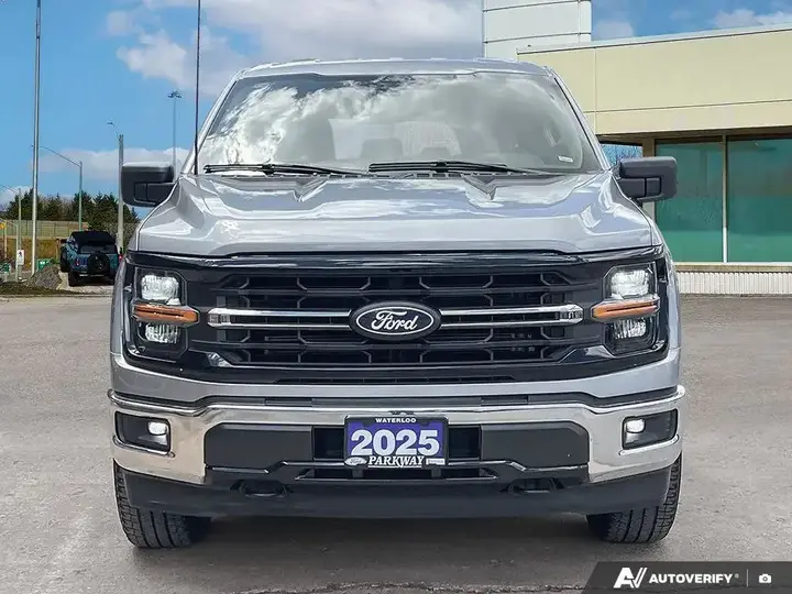 Ford F-150 2025 photo 3