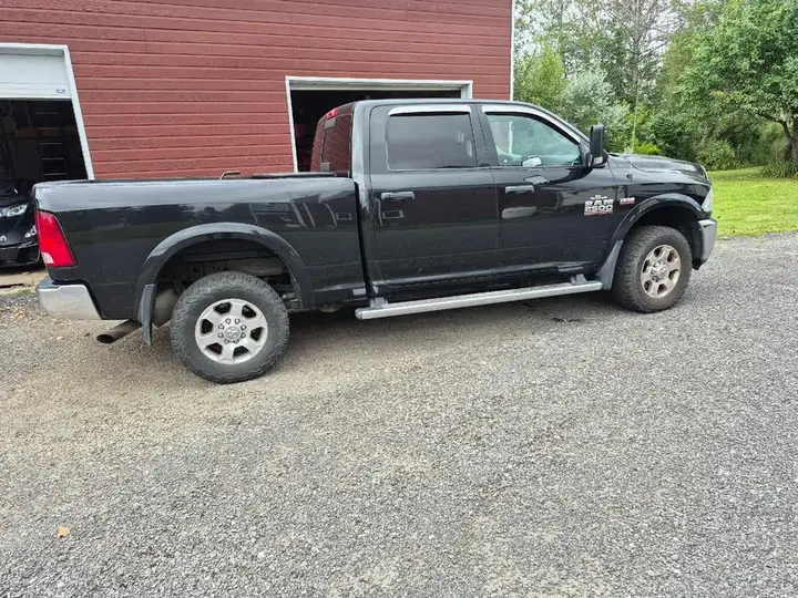 Ram 2500 2016 photo 2