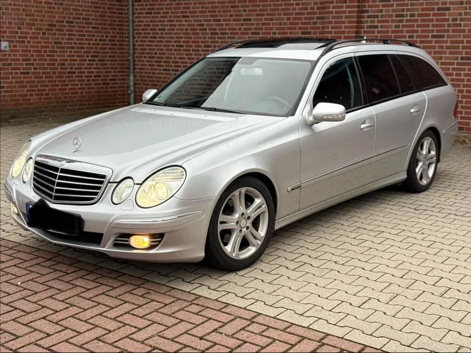 Mercedes-Benz E280