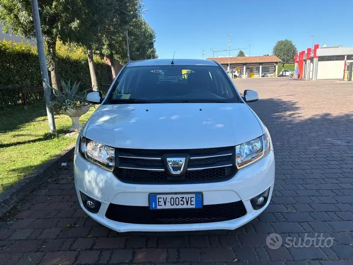 Dacia Sandero 2014 photo 3