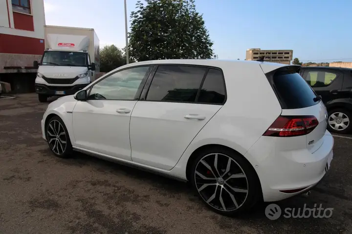 Volkswagen Golf Gtd 2015 photo 4