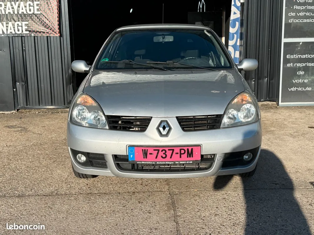 Renault Clio 2007 photo 3