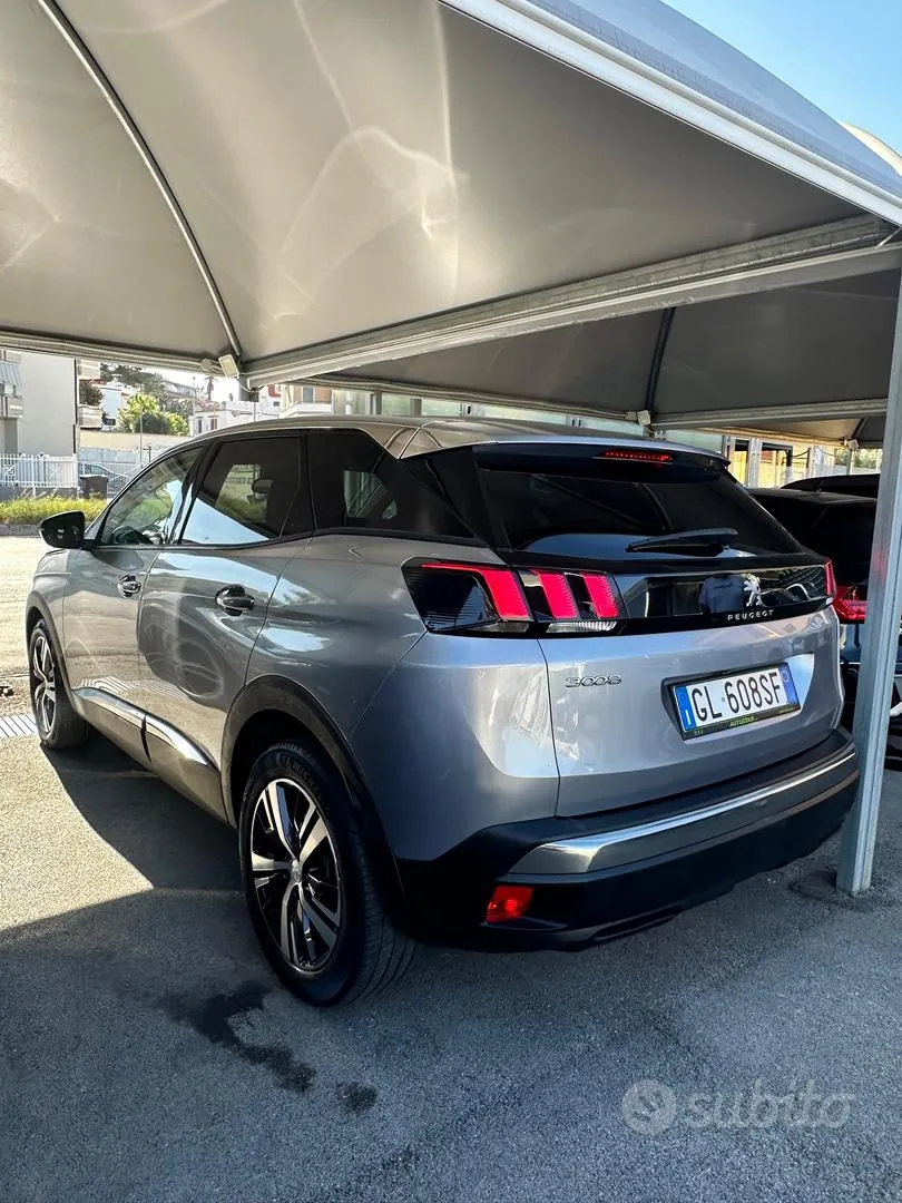 Peugeot 3008 2022 photo 2