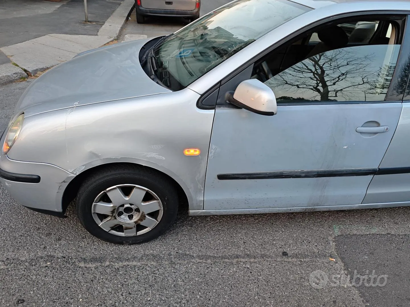 Volkswagen Polo 2002 photo 4