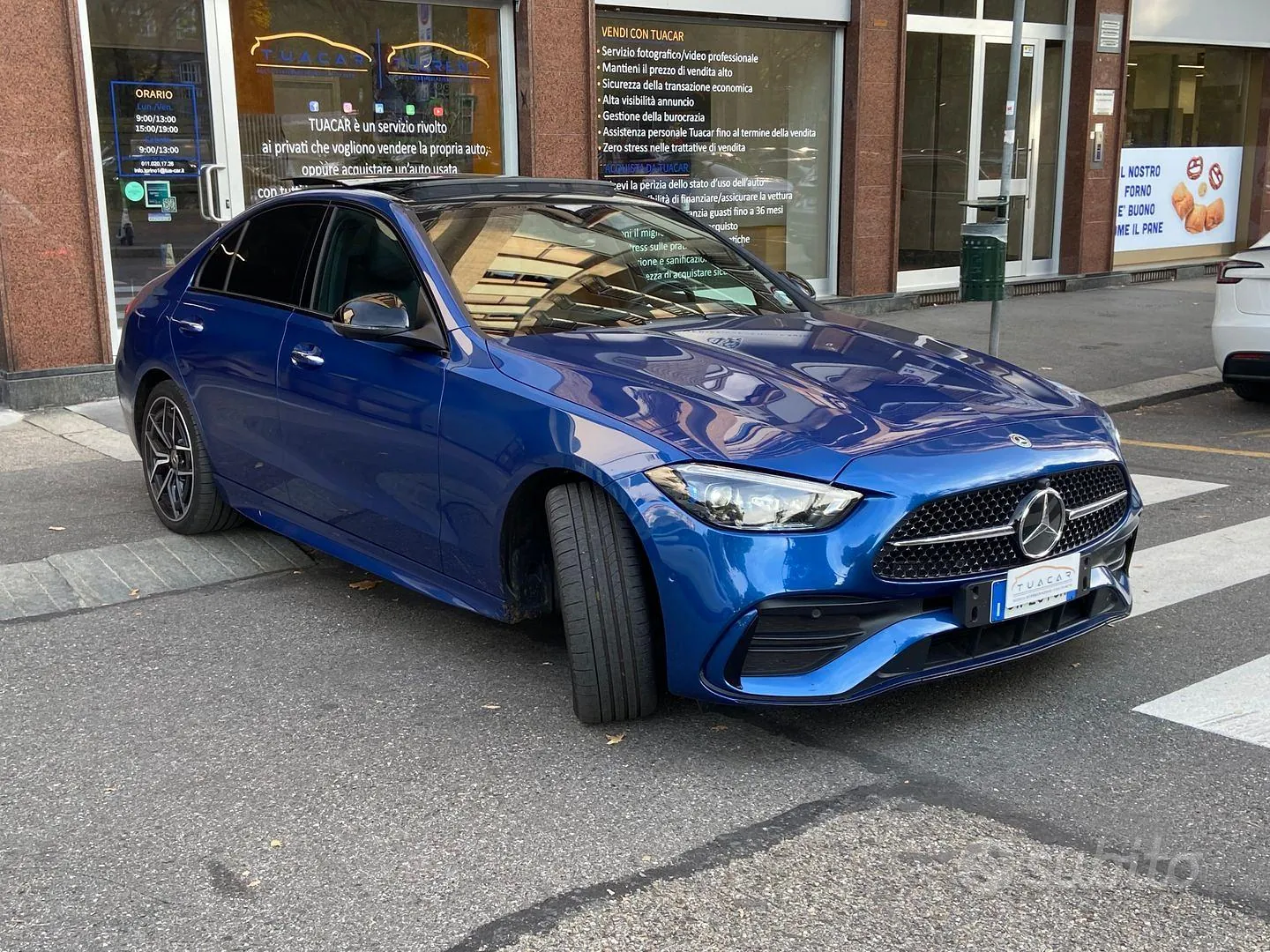 Mercedes-Benz C-Class 2024 photo 3