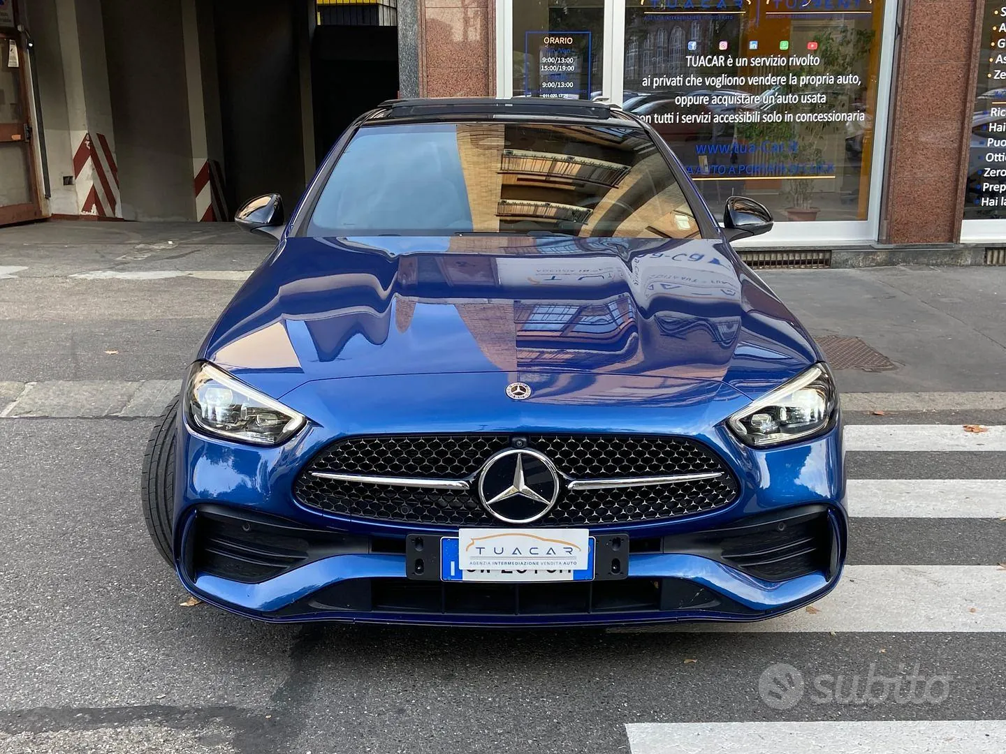Mercedes-Benz C-Class 2024 photo 2