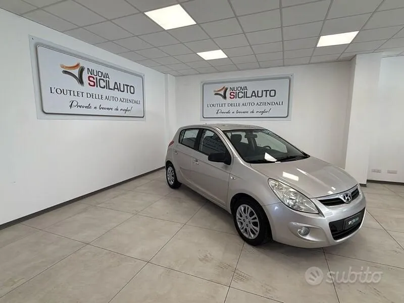 Hyundai I20 2009 photo 3