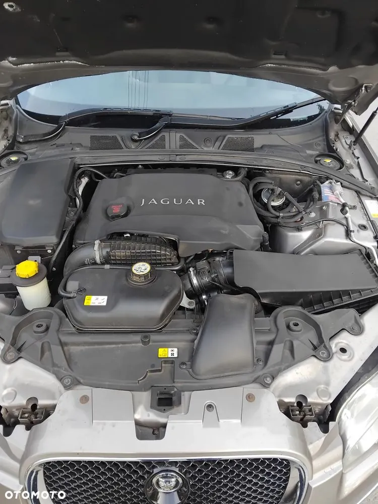 Jaguar Xf 2011 photo 5