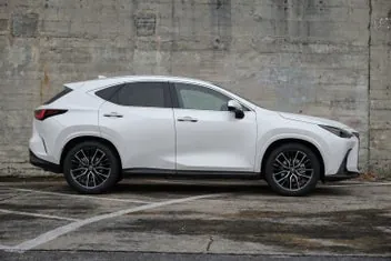 Lexus Nx 350H 2024 photo 4