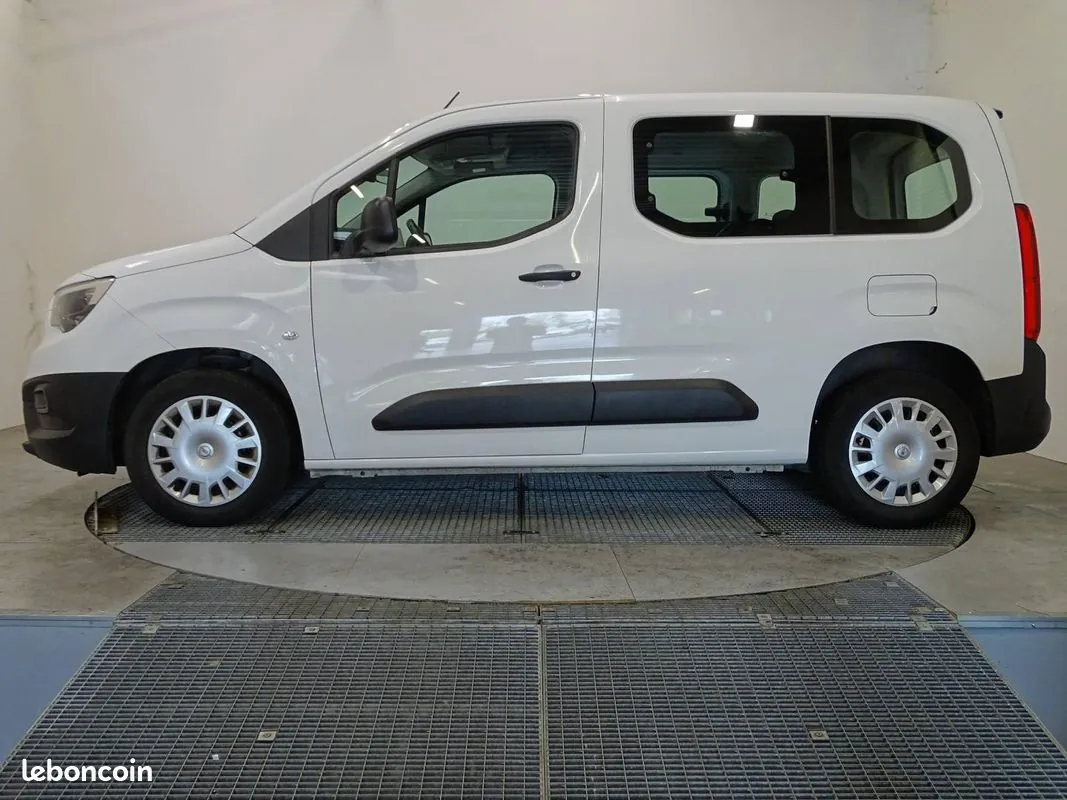 Opel Combo 2022 photo 4