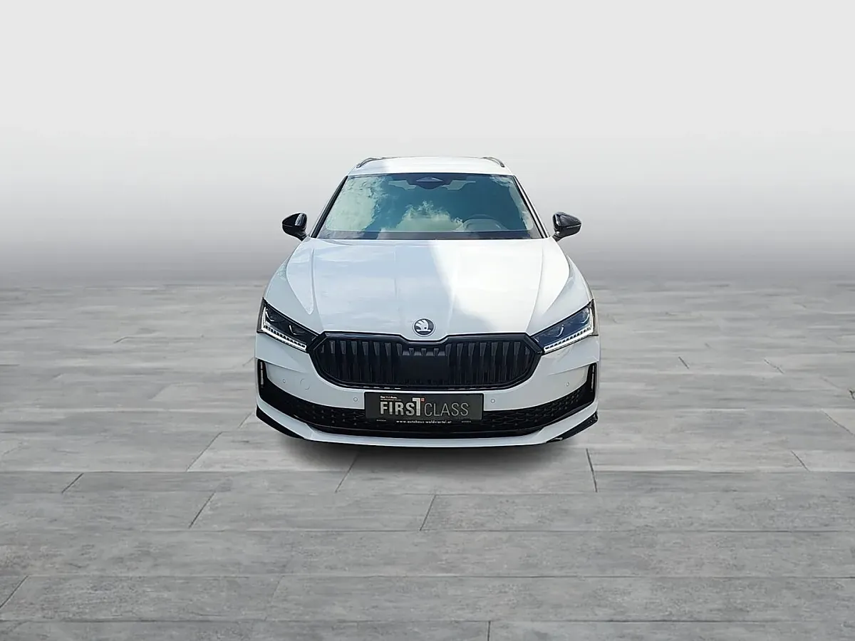Skoda Superb 2026 photo 2