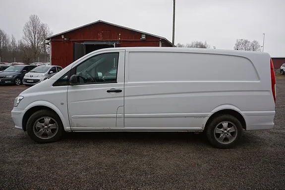 Mercedes-Benz Vito 113 2011 photo 4