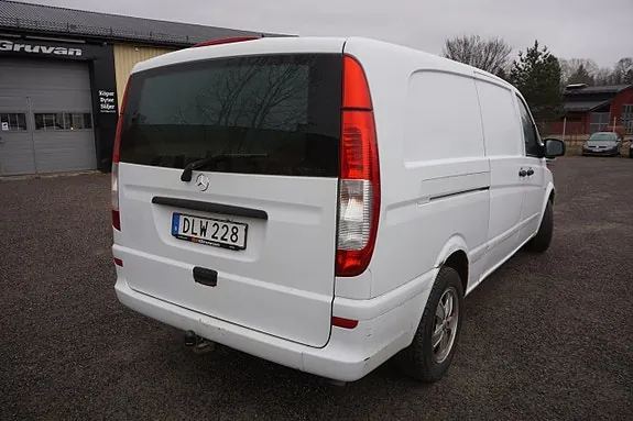 Mercedes-Benz Vito 113 2011 photo 3