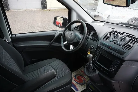 Mercedes-Benz Vito 113 2011 photo 5