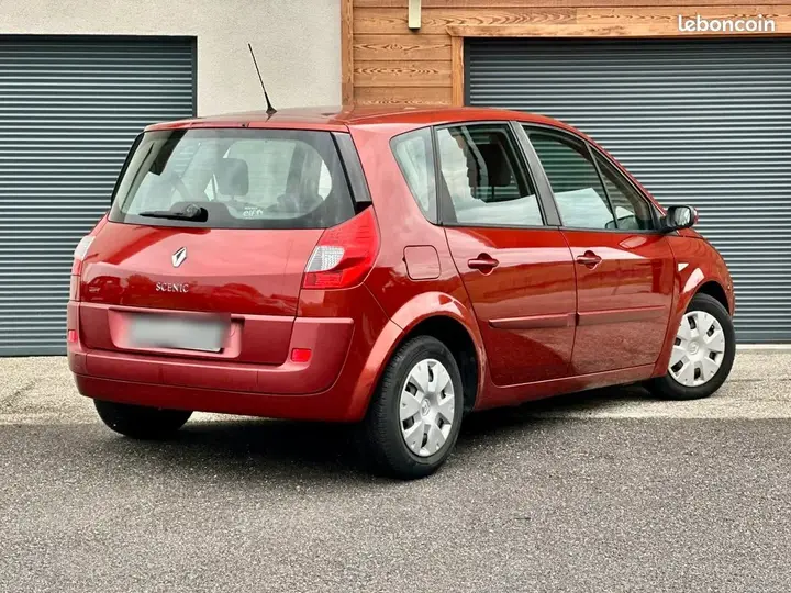 Renault Scenic 2007 photo 2