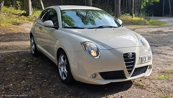 Alfa Romeo Mito 2014 photo 3