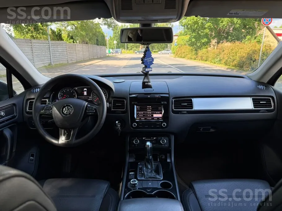 Volkswagen Touareg 2013 photo 5
