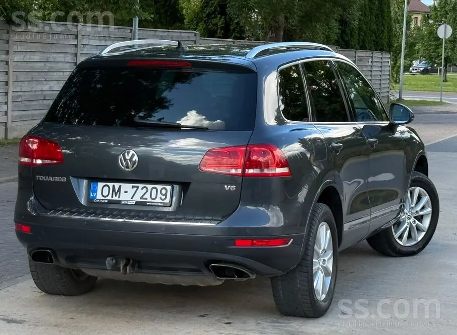 Volkswagen Touareg 2013 photo 3