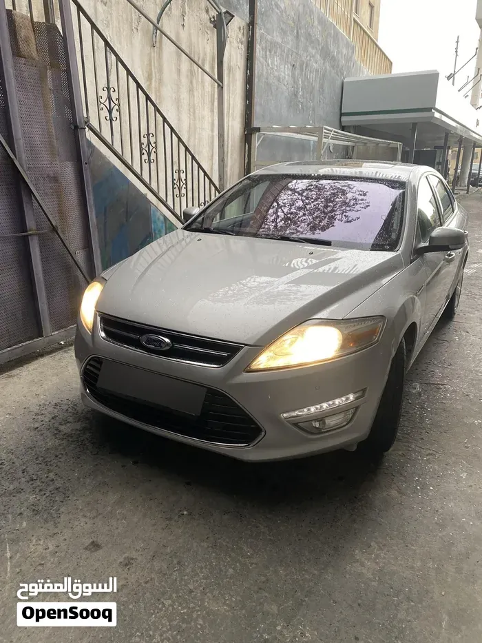 Ford Mondeo 2011 photo 2