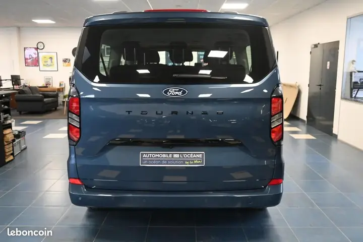 Ford Tourneo Custom 2024 photo 5