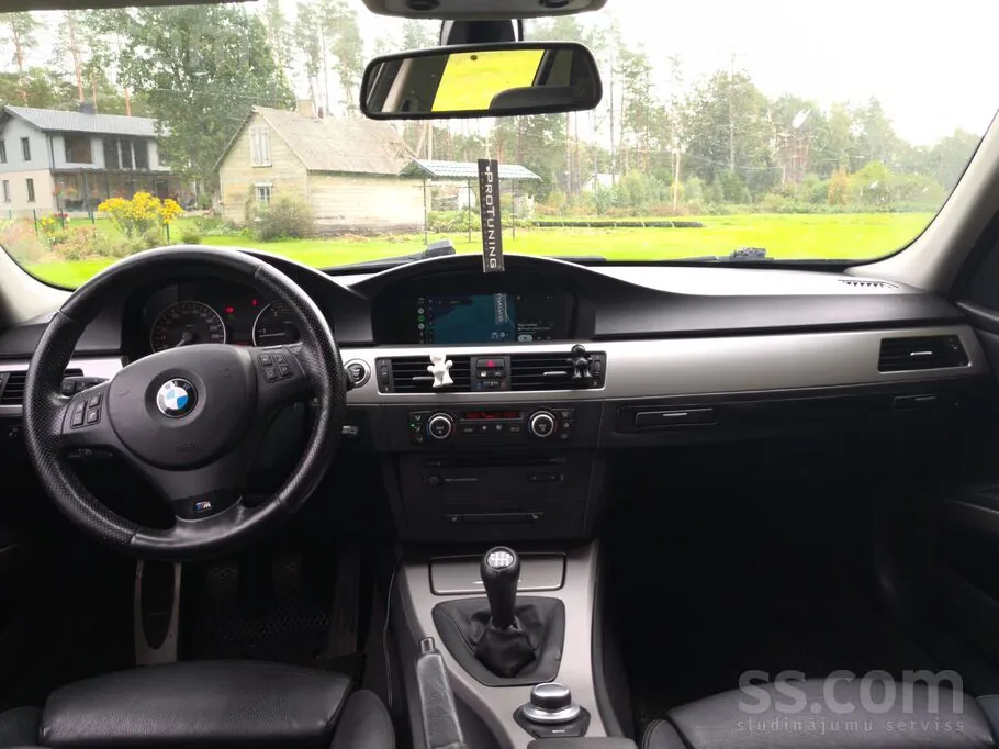 BMW 320 2006 photo 4