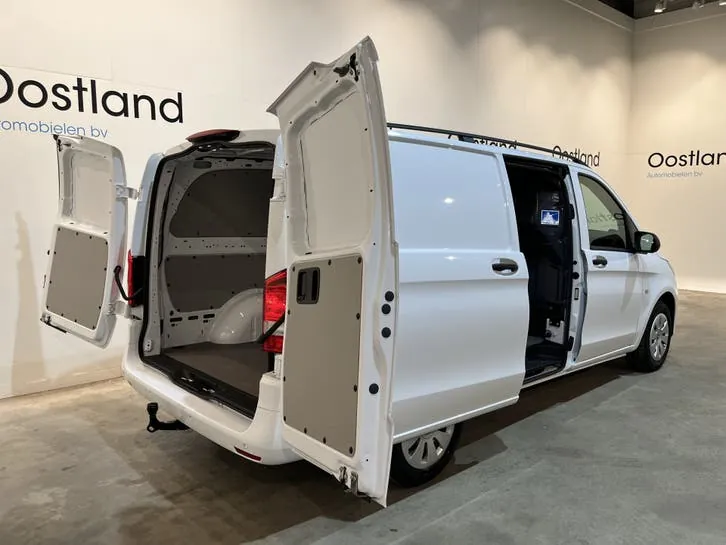 Mercedes-Benz Vito 2024 photo 2