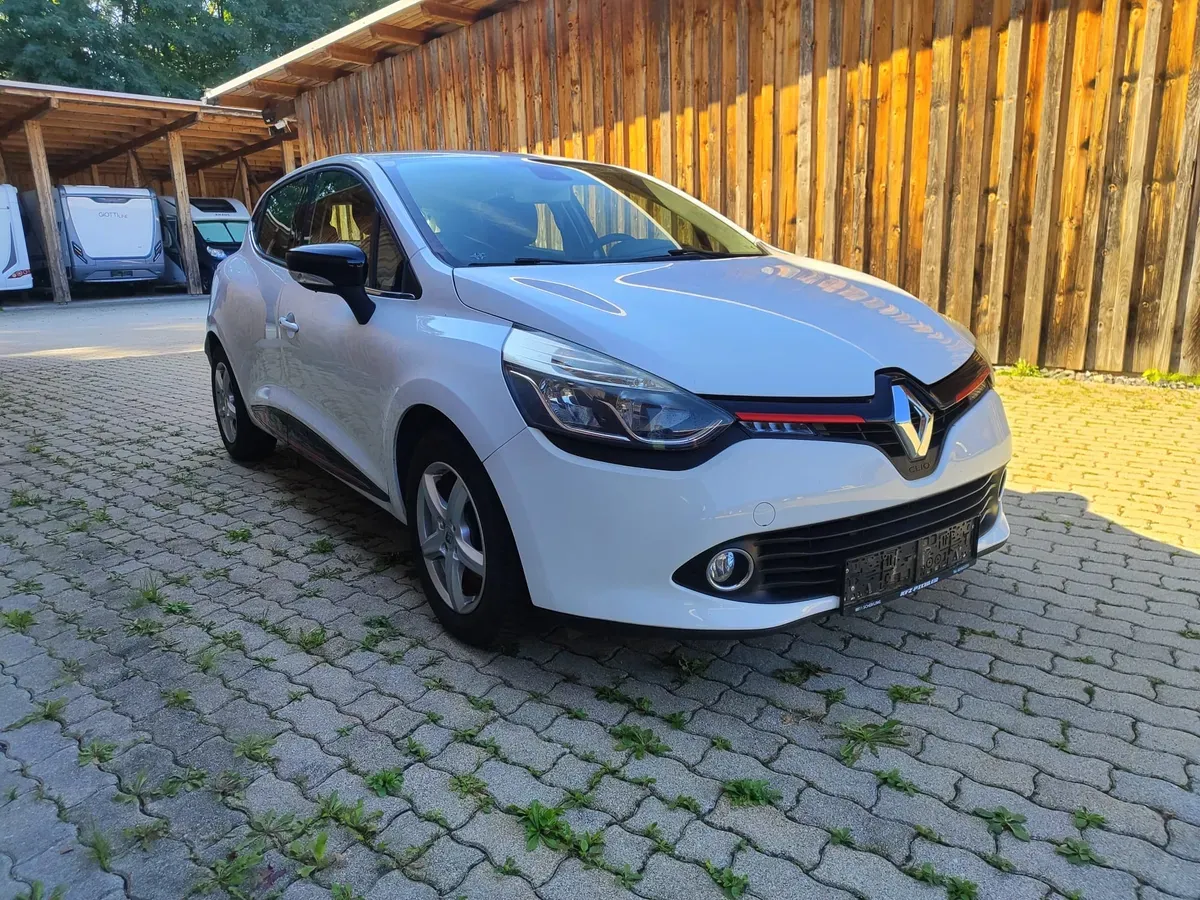 Renault Clio 2016 photo 2