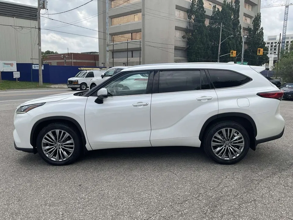 Toyota Highlander 2021 photo 4