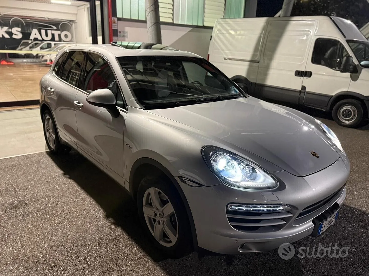 Porsche Cayenne 2012 photo 5