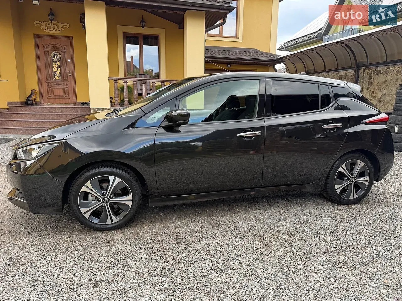 Nissan Leaf 2021 photo 4