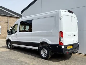Ford Transit 2021 photo 2