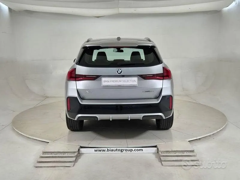 BMW X1 2024 photo 4