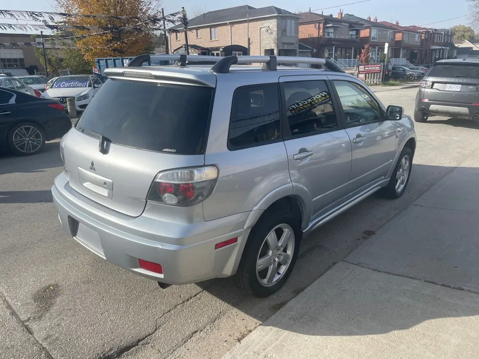 Mitsubishi Outlander 2005 photo 5