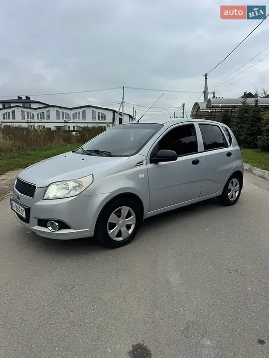 Chevrolet Aveo 2013 photo 2