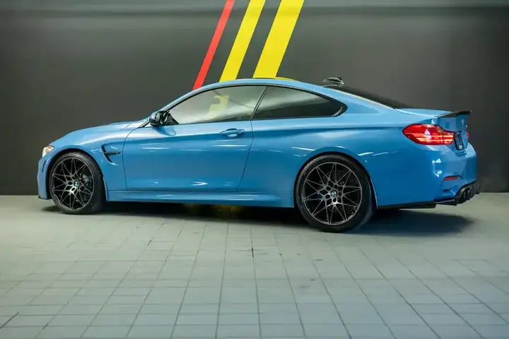 BMW M4 2016 photo 3