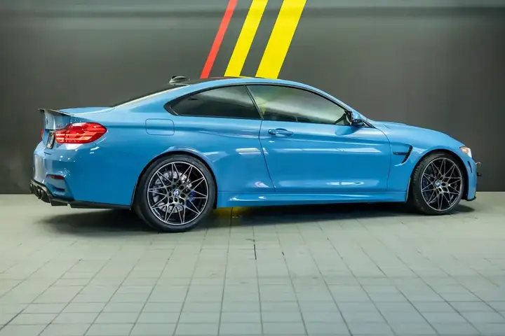BMW M4 2016 photo 5