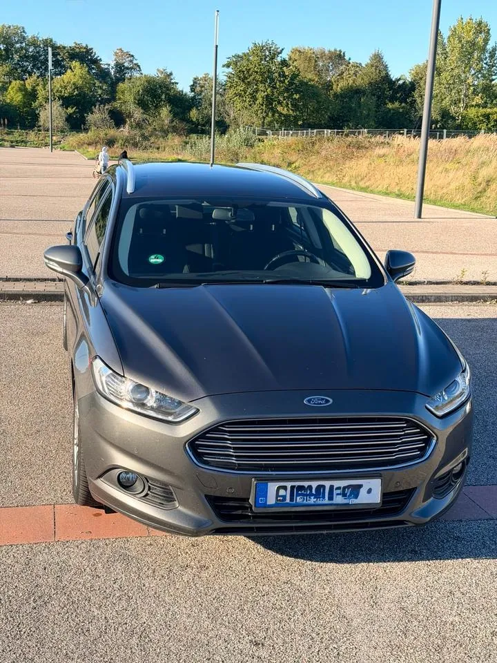 Ford Mondeo Turnier