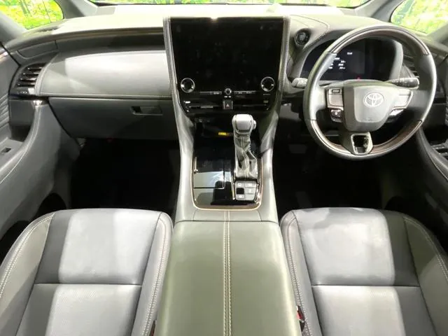 Toyota Alfa Romeo Z 2025 photo 2