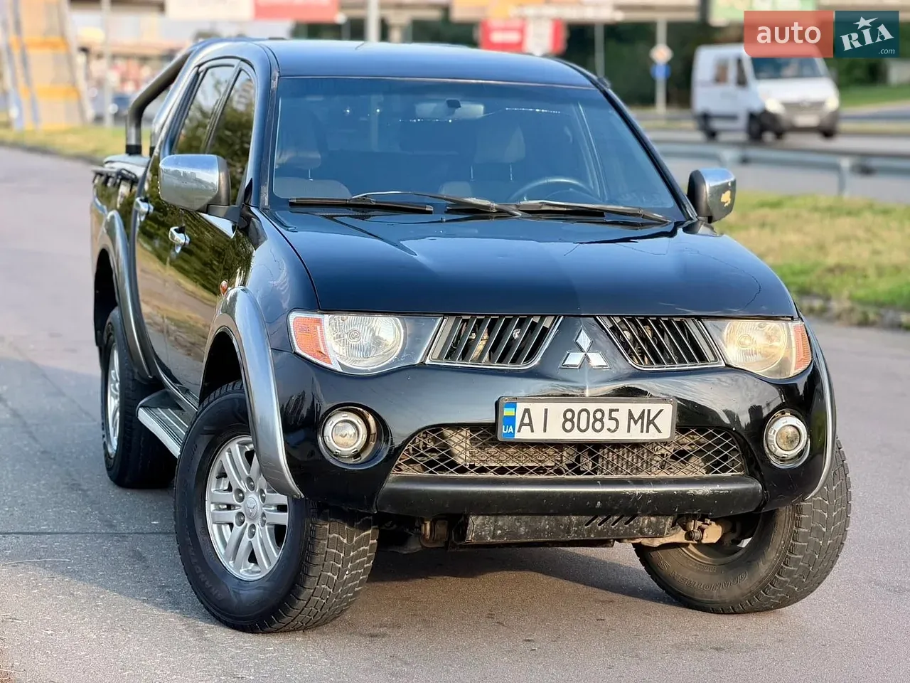 Mitsubishi L 200